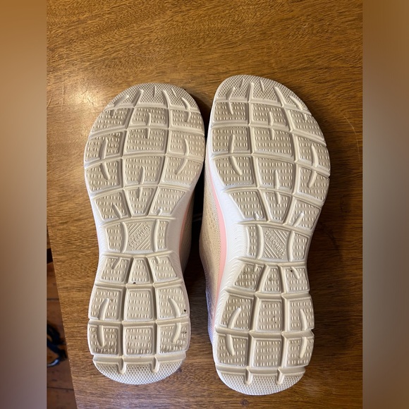 Skechers hands free slip-in sneakers - Summits - New Daily pink 8.5 NWOT - Picture 6 of 8